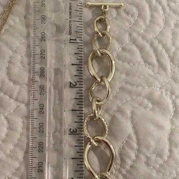 Loft Necklace and Bracelet - Picture 5 of 7